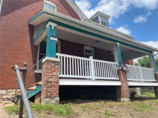 Foreclosed Home - 17 S 8TH ST, 62220