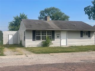 Foreclosed Home - 1167 DAWN DR, 62220
