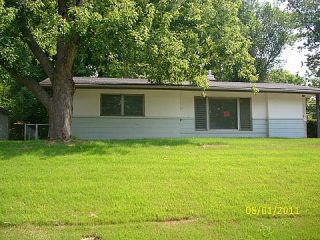 Foreclosed Home - 6201 WARREN DR, 62223