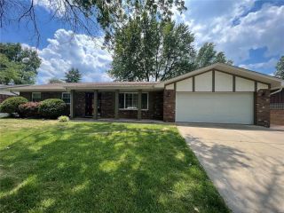 Foreclosed Home - 405 WARRENSBURG DR, 62223