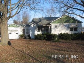 Foreclosed Home - 1724 N 17TH ST, 62226