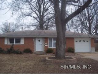 Foreclosed Home - 128 COLUMBUS DR, 62226