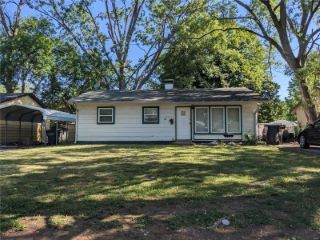 Foreclosed Home - 4111 N PARK DR, 62226