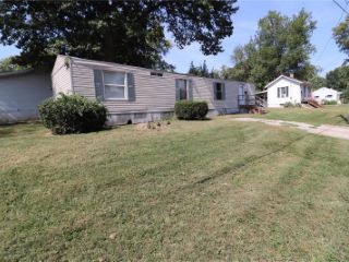Foreclosed Home - 107 S 37TH ST, 62226