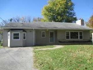 Foreclosed Home - 402 Hollywood Heights Rd, 62232