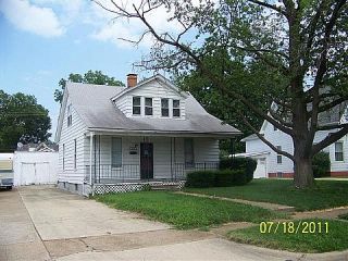 Foreclosed Home - 413 BROWN AVE, 62234