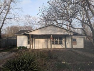 Foreclosed Home - 507 Clarence St, 62234