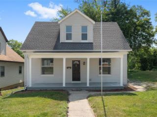 Foreclosed Home - 402 S CLINTON ST, 62234