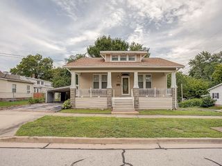 Foreclosed Home - 210 S CENTER ST, 62234