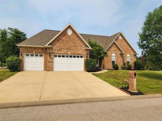 Foreclosed Home - 5103 KENNET DR, 62236
