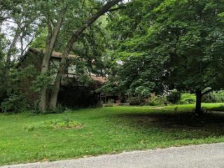 Foreclosed Home - 41 NORTHWOODS TRL, 62249
