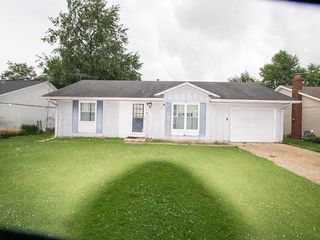 Foreclosed Home - 2935 CANDYTUFT DR, 62249