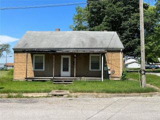 Foreclosed Home - List 100461744