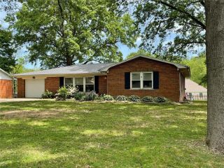Foreclosed Home - 53 HARMON DR, 62254