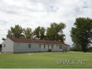 Foreclosed Home - 605 W LYONS ST, 62257