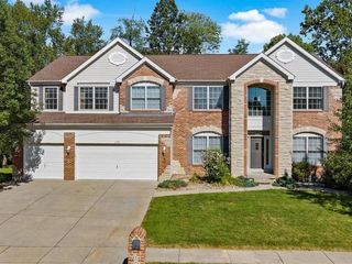 Foreclosed Home - 1136 LAZY HOLLOW CT, 62269