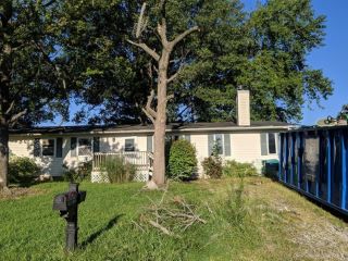 Foreclosed Home - 109 N SAINT JOHNS DR, 62285