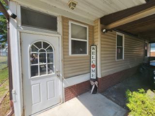 Foreclosed Home - 109 N SMITH ST, 62285