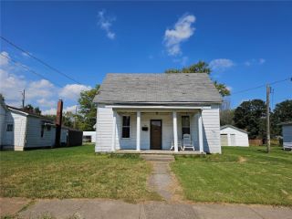 Foreclosed Home - 407 E CHURCH ST, 62286