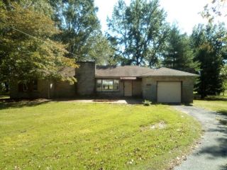 Foreclosed Home - 824 Butler St, 62292