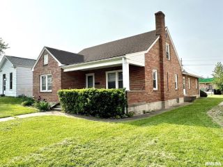 Foreclosed Home - 1802 SPRING ST, 62301