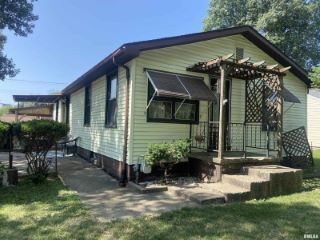 Foreclosed Home - 1346 CHESTNUT ST, 62301