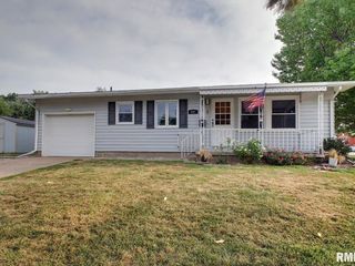Foreclosed Home - 537 CHERRY ST, 62301