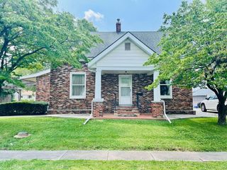 Foreclosed Home - 545 W GRANT ST, 62363