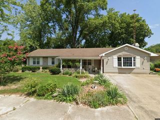 Foreclosed Home - 2403 SUMMIT AVE, 62439