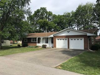 Foreclosed Home - 1909 GEORGE ST, 62439