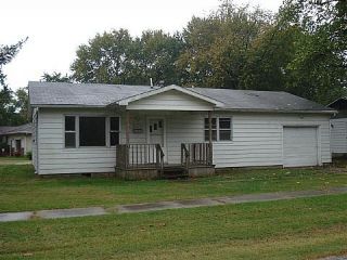 Foreclosed Home - 509 E CLEARWATER ST, 62454