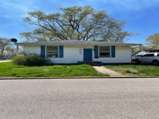 Foreclosed Home - 903 S KING ST, 62454
