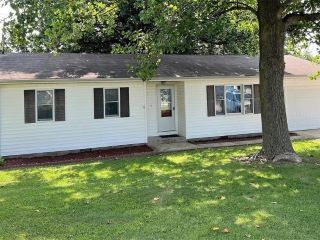 Foreclosed Home - 512 WALKER ST, 62471