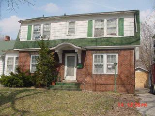 Foreclosed Home - 1520 W DECATUR ST, 62522