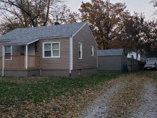 Foreclosed Home - 576 N MOFFET AVE, 62522