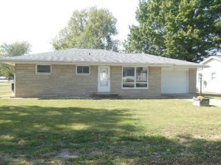 Foreclosed Home - 201 Commonwealth Ave, 62540
