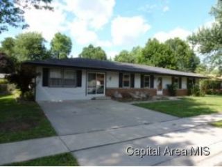 Foreclosed Home - 34 LANCELOT DR, 62563