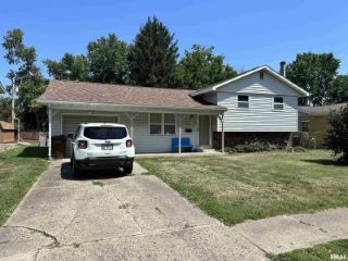 Foreclosed Home - 715 VIRGINIA AVE, 62568