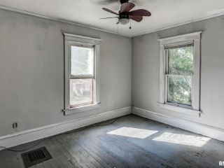 Foreclosed Home - 516 S CHEROKEE ST, 62568
