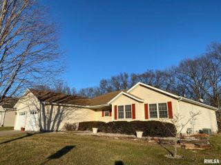 Foreclosed Home - 412 S BARN HOLLOW DR, 62613