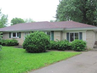 Foreclosed Home - 28 LAKE KNOLLS DR, 62629