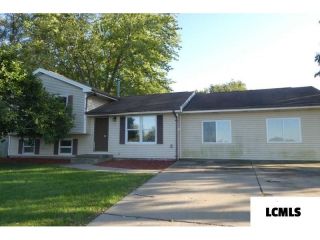 Foreclosed Home - 105 W Locust St, 62682