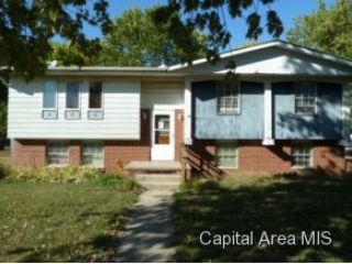 Foreclosed Home - 805 W FORTUNE ST, 62690