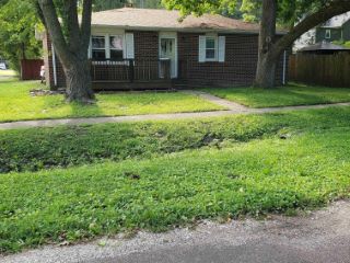 Foreclosed Home - 120 S FINIS ST, 62690