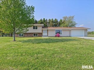 Foreclosed Home - 3368 STATE HIGHWAY 104, 62692