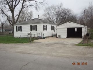 Foreclosed Home - 2049 E HAMILTON AVE, 62702