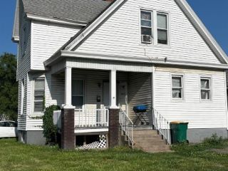 Foreclosed Home - 1400 S LOVELAND AVE, 62703