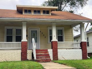Foreclosed Home - 2523 S 10TH ST, 62703