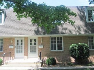 Foreclosed Home - 900 S DURKIN DR UNIT 40, 62704