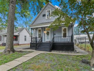 Foreclosed Home - 1808 S 2nd St, 62704